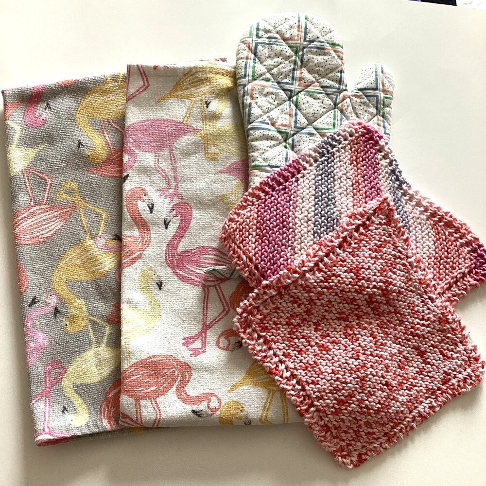 Bundle of Kitchen Linens Towels Handmade Pot Holder Oven Mitt Cotton Colorful